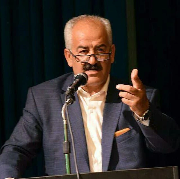 گلستان سعدی به زبان «لَکی» ترجمه می شود