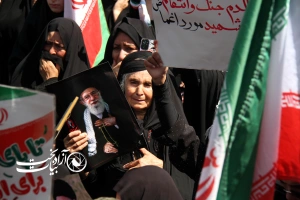 اجتماع بزرگ مردم کوهدشت در خونخواهی امام شهید